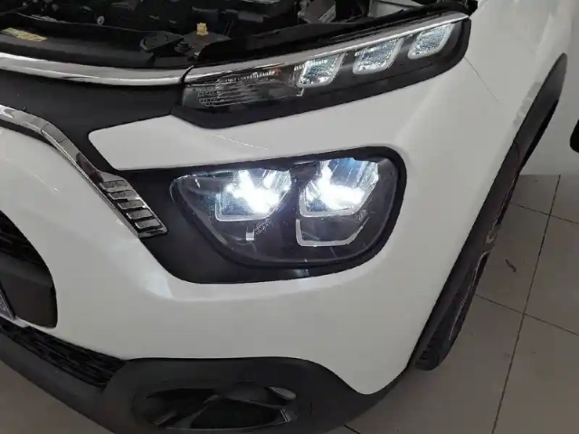 Citroën C3 puretech 83 s&amp;s bvm5 — photo 40