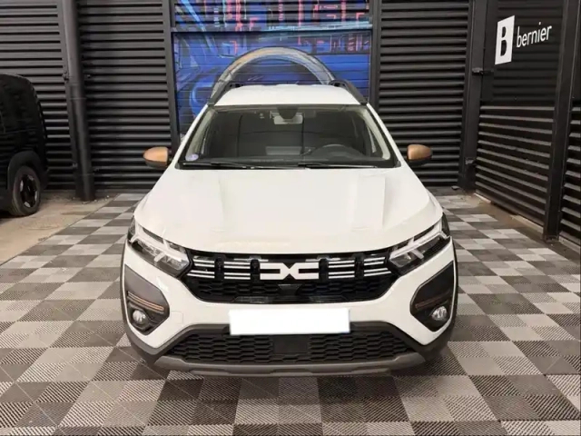 Dacia Jogger 1.0 eco-g 100ch sl extreme+ 7 places — photo 5