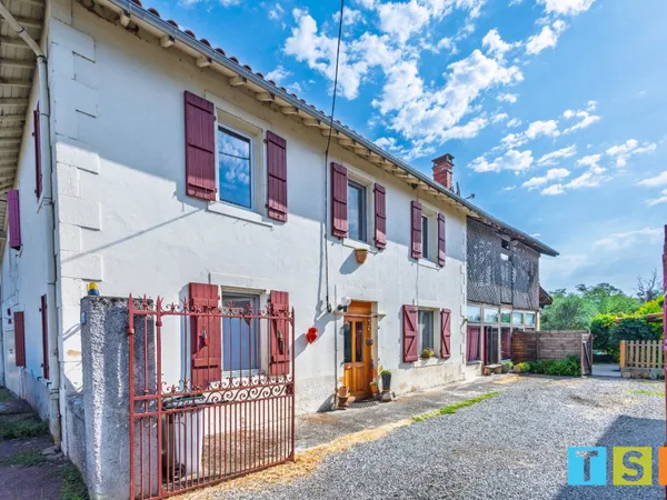 Maison 5 pièces 213 m²