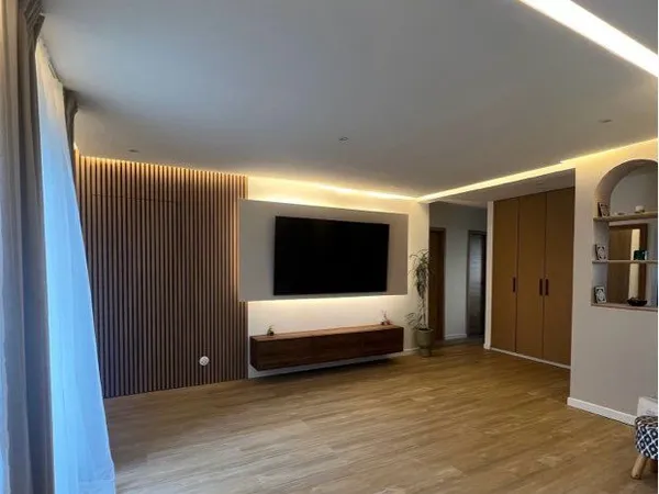 ✨ T4 rénové 74 m² - Clim réversible - Balcon - Ascenseur - Cave