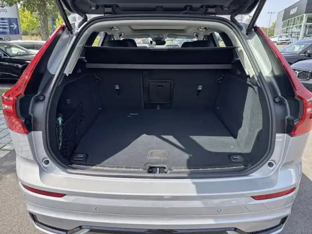 Volvo Xc60 t6 awd hybride rechargeable 253 ch+145 ch geartronic 8 — photo 5