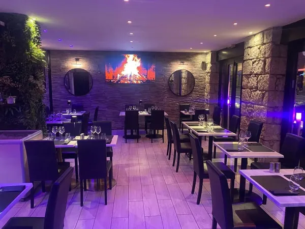 BAR RESTAURANT NICE LIBERATION
