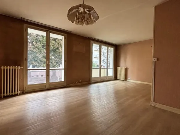 Appartement 4 pièces 84 m²