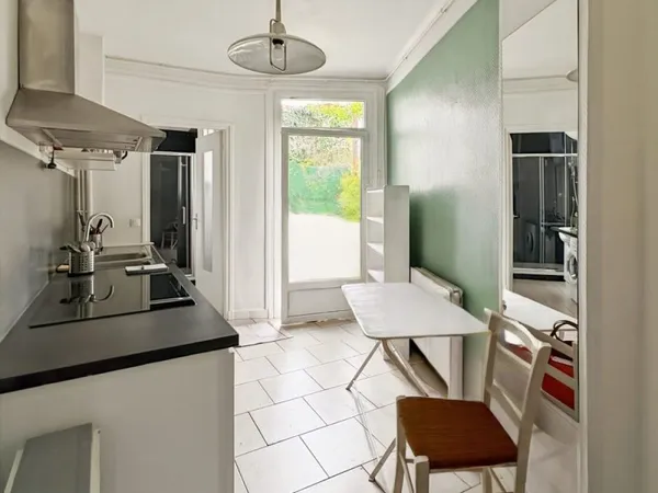 beau studio aux porte de Paris