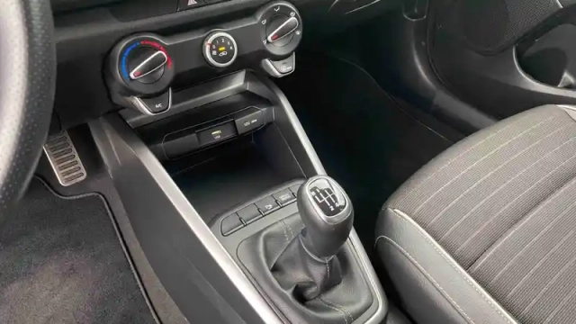 Kia Rio 1.0 t-gdi 100 ch mhev ibvm6 — photo 20