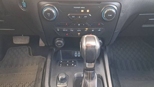 Ford Ranger Super Cab 2.0 EcoBlue 213 BVA - Wildtrak – 2021 – 83641 km – Diesel – Boîte Automatique — photo 18