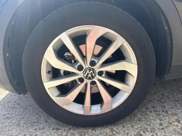 Volkswagen T-Roc 1.5 tsi evo 150ch style dsg7 — photo 13