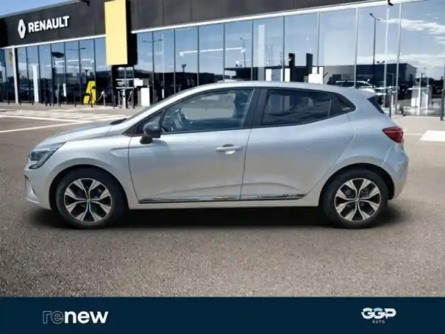Renault Clio 1.5 blue dci 100ch evolution — photo 5