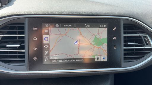 Peugeot 308 1.2 PureTech 130 - Allure – 2015 – 120616 km – Essence – Boîte Manuelle — photo 21
