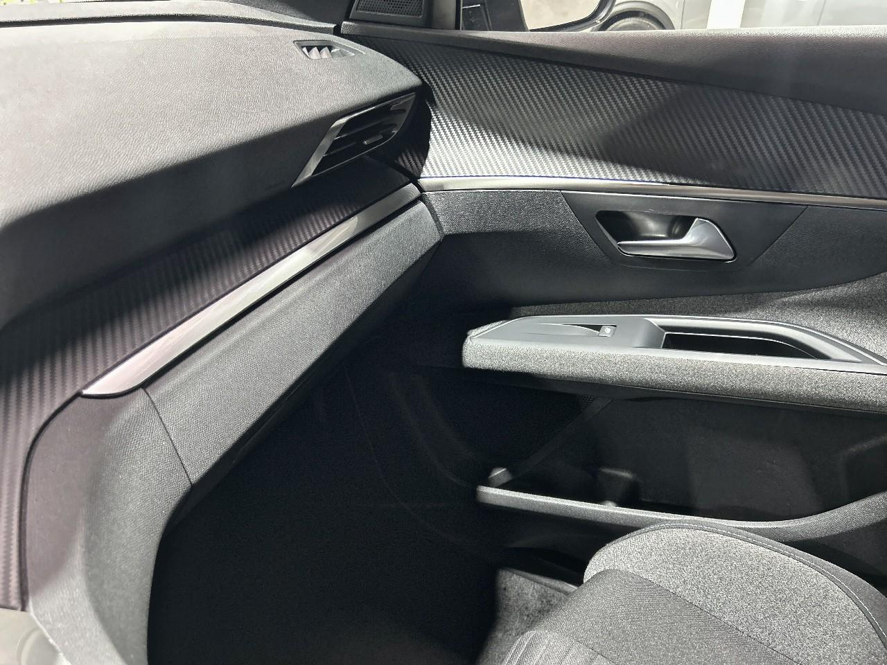 Peugeot 5008 hybrid 136 e-dcs6 active pack — photo 29