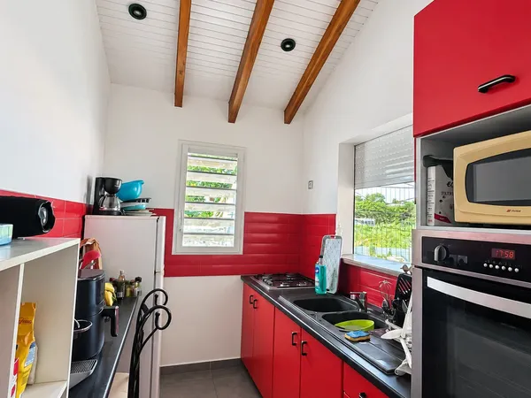 À LOUER T2 MEUBLÉ DE 38 m2 AU GOSIER