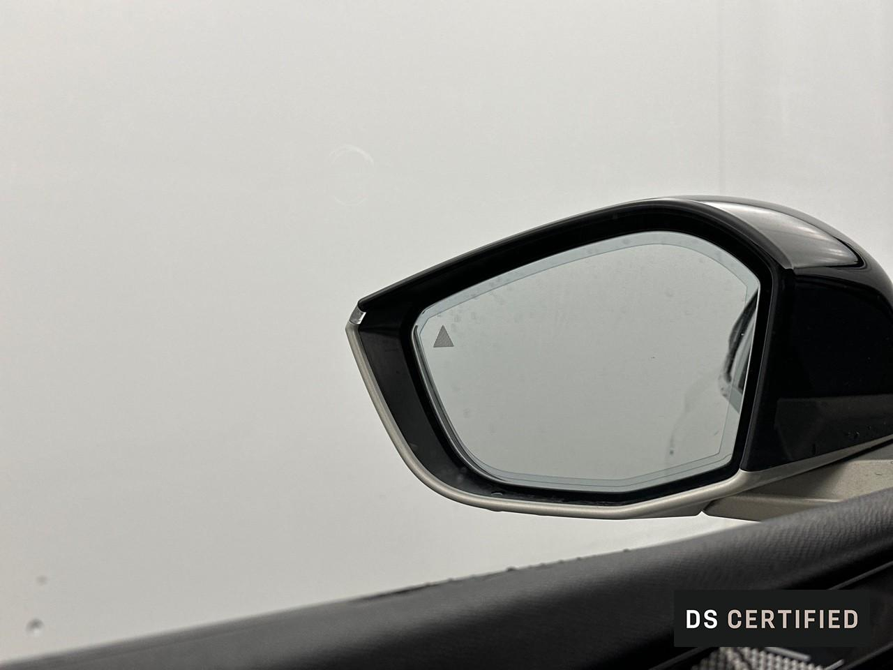 Ds Ds 4 hybride e-tense 225 eat8 la premiere — photo 17