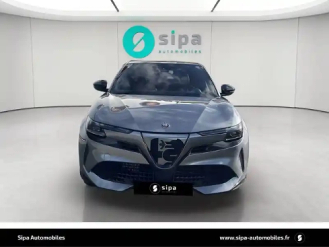 Alfa Romeo Junior 1.2 ibrida 145 ch e-dct6 q4