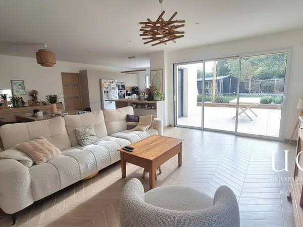HAUTE-GOULAINE - MAISON CONTEMPORAINE DE 2023 - 134 M² -