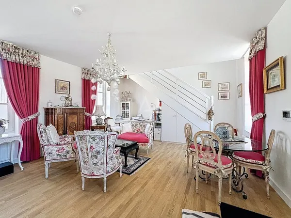 Appartement 3 pièces 82 m²