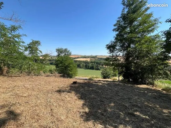 Terrain 673 m² Caignac