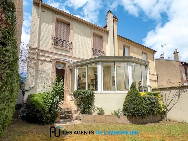 Maison 3 pièces 90 m²
