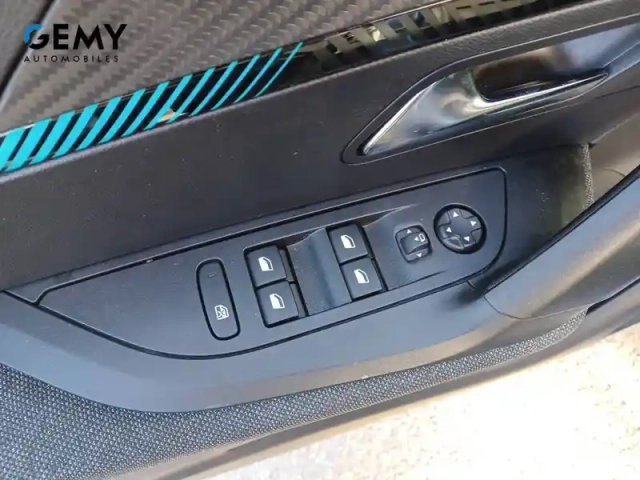 Peugeot 2008 puretech 130 s&amp;s eat8 — photo 52