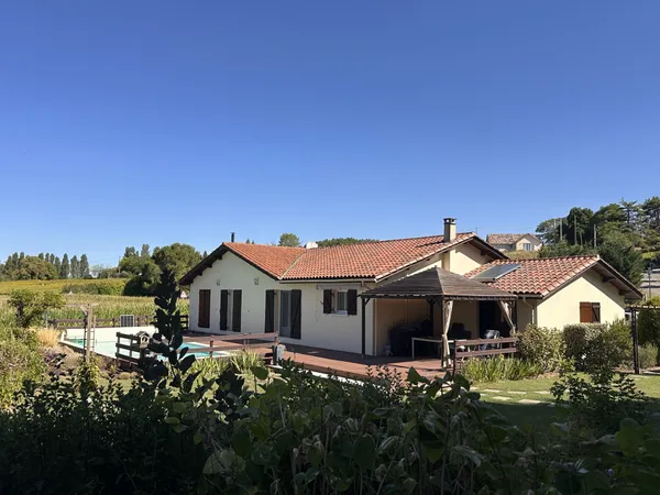 Maison 5 pièces 137 m²