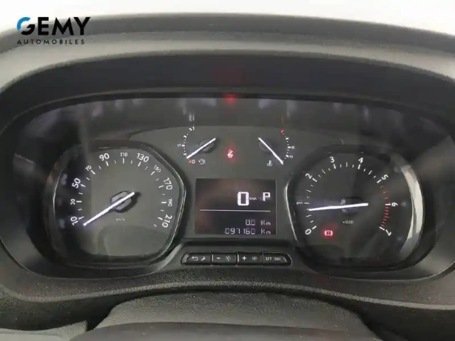 Toyota Proace medium 180 d-4d bva — photo 15