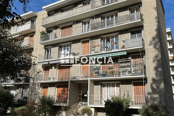 Appartement 3 pièces 64 m²