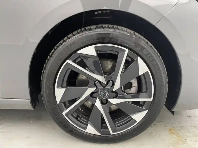 Peugeot 308 hybrid 136 e-dcs6 — photo 50