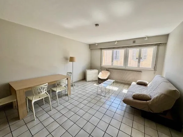 STUDIO A LOUER A ROANNE - FAUBOURG CLERMONT