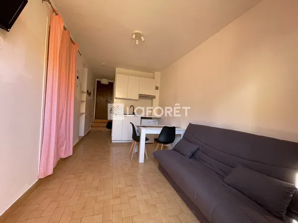 Studio 1 pièce 18 m²