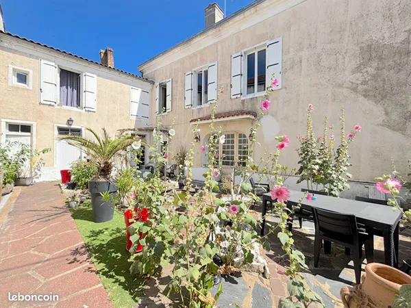 Immeuble 8 pièces 142 m²