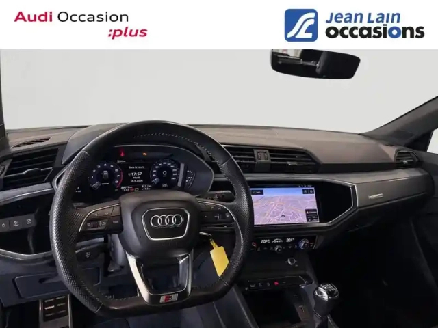 Audi Q3 sportback 35 tfsi 150 ch — photo 32