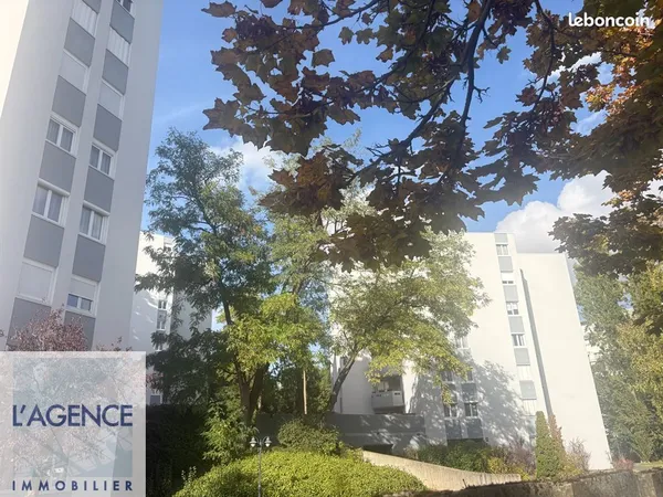 Appartement 4 pièces 79 m²