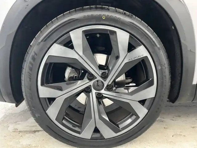 Renault Austral mild hybrid 160 auto — photo 52