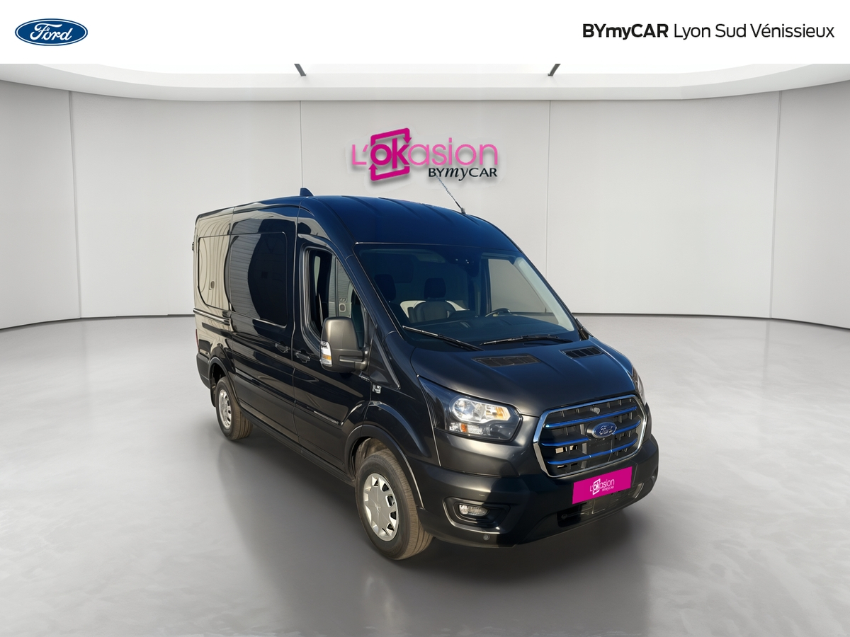 Ford E-TRANSIT FGN 390 L2H2 184 CH BATTERIE 75 KWH — photo 7