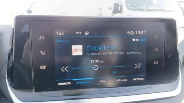 Peugeot 2008 puretech 130 s&amp;s eat8 — photo 53