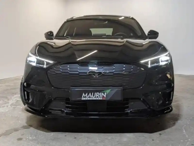 Ford Mustang mach-e 487ch extended range 91kwh gt awd — photo 3
