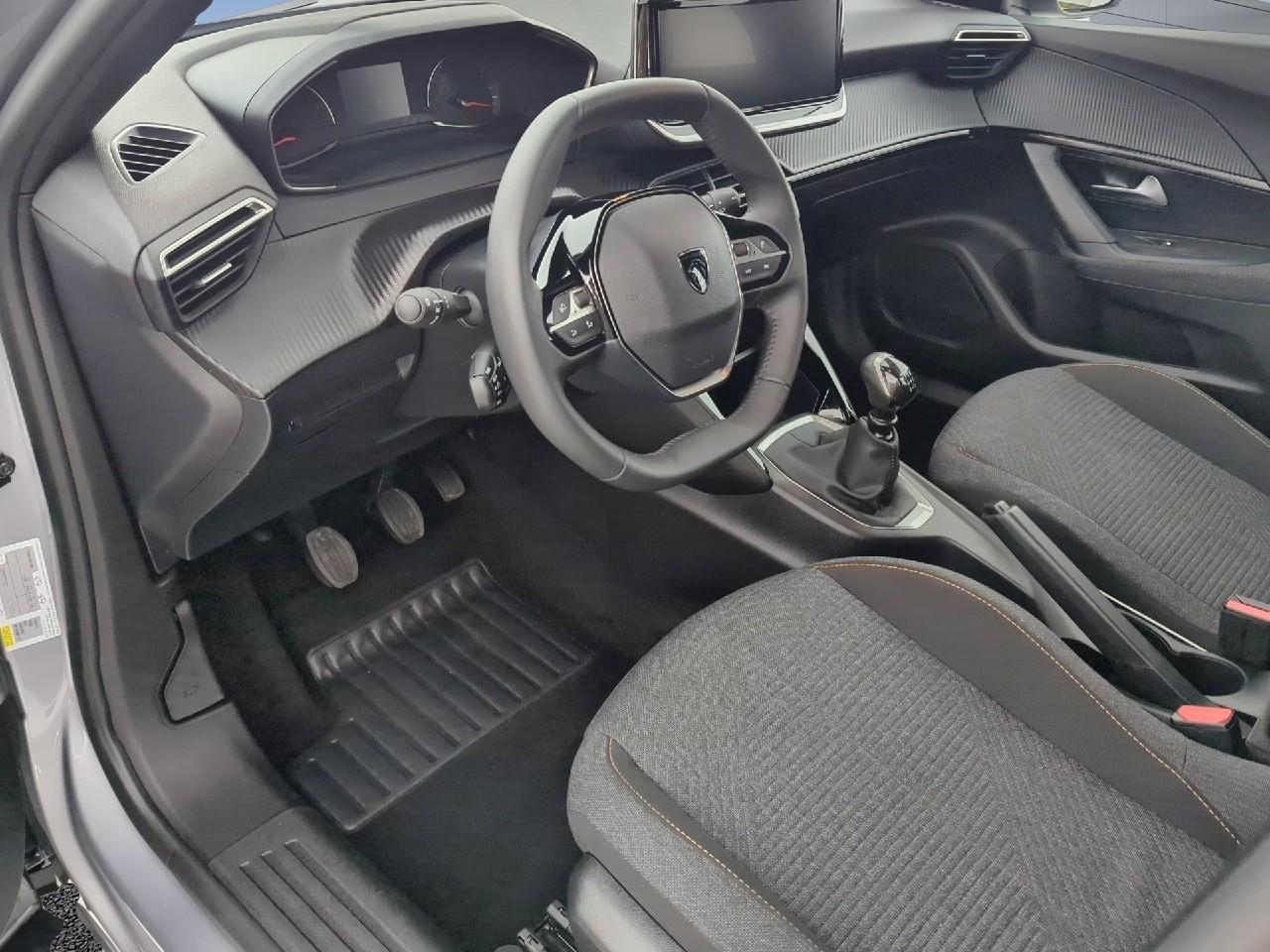 Peugeot 2008 100 s&s bvm6 style — photo 14