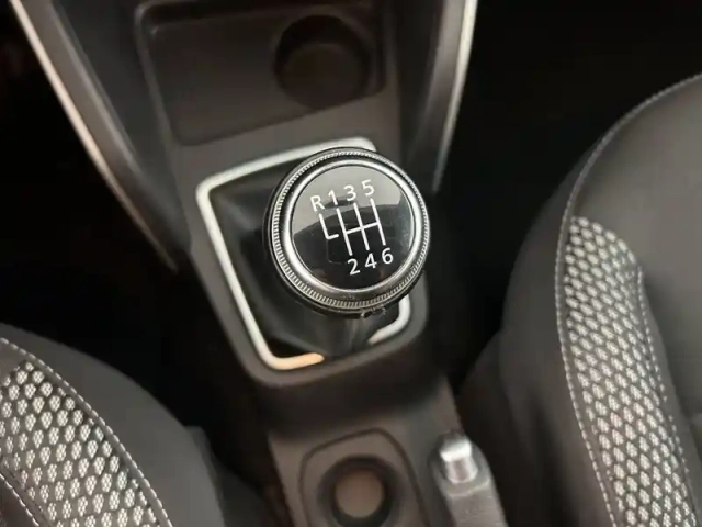 Dacia Duster blue dci 115 4x2 — photo 22