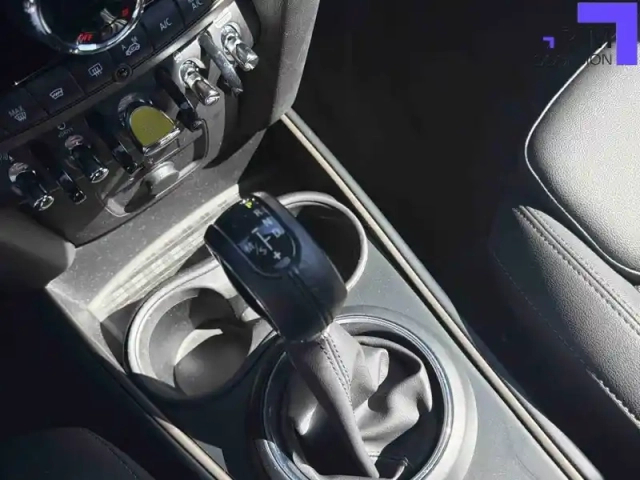 Mini Mini countryman 125 - 95 ch all4 bva6 — photo 10