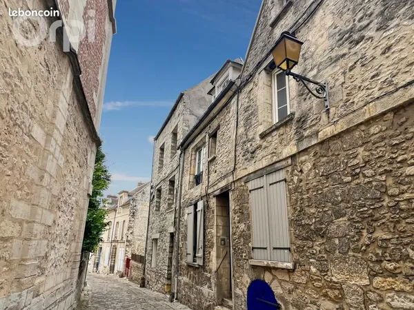 Maison 2 pièces 209 m²