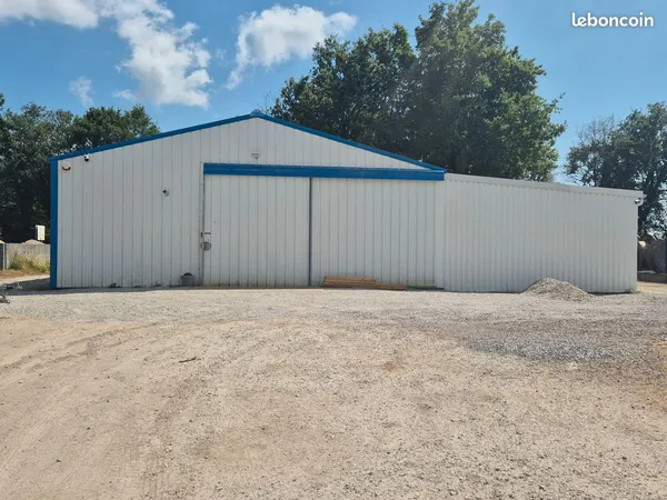 Location Bâtiment Artisanal 160m²