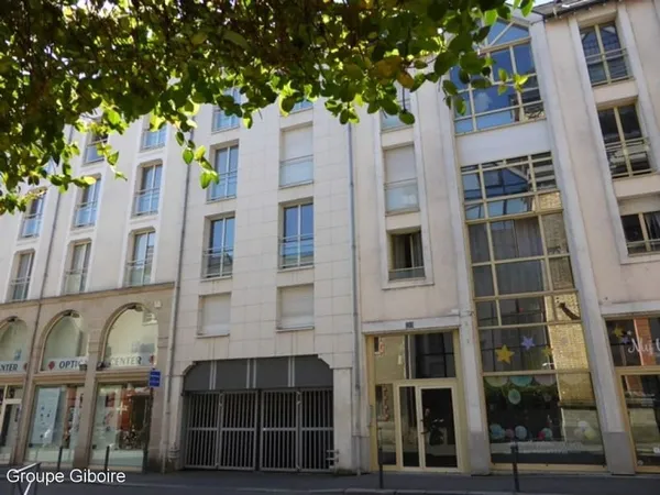 A LOUER - Agence GIBOIRE - Appartement T1bis de 31.96 m² - Rennes Centre-Ville