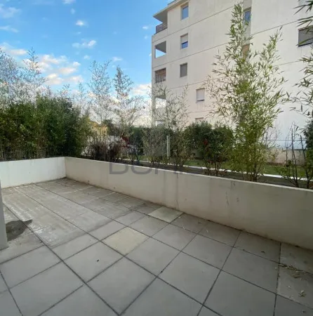 Appartement en rez-de-jardin 4 pièces 89 m²
