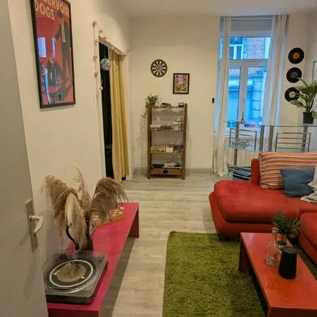 2 pièces proche gare et centre avec terrasse