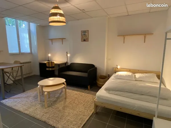 Studio meublé proche Mériadeck 26m2