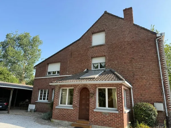 Maison 6 pièces 156 m²