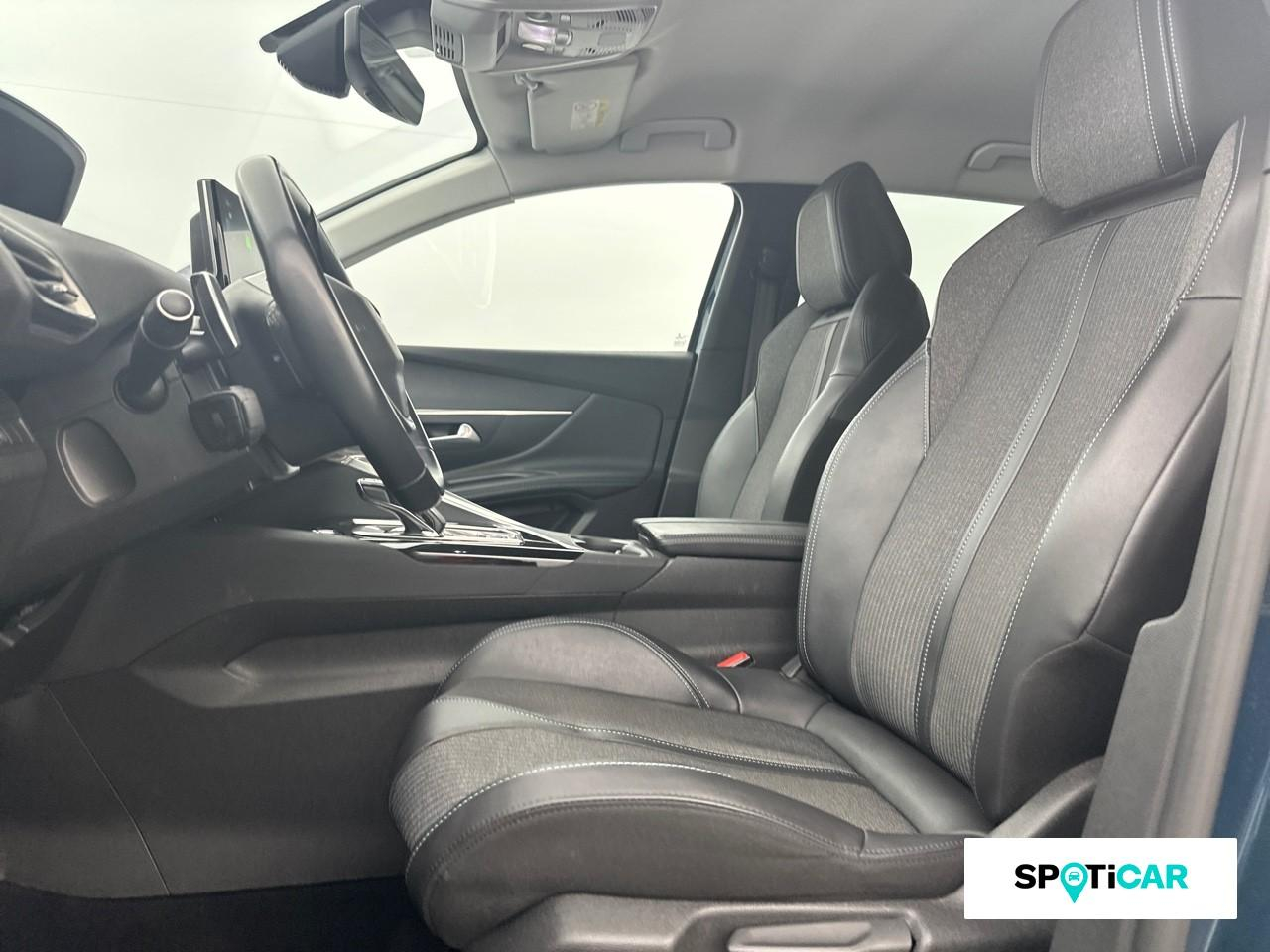 Peugeot 3008 hybrid 225ch allure e-eat8 — photo 9