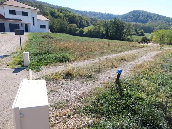terrain contrutible et viabilisé en impasse