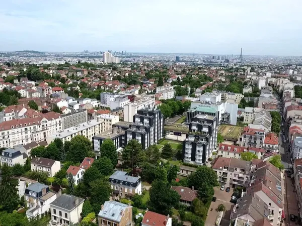 Appartement en frais réduits 4 pièces 85 m²