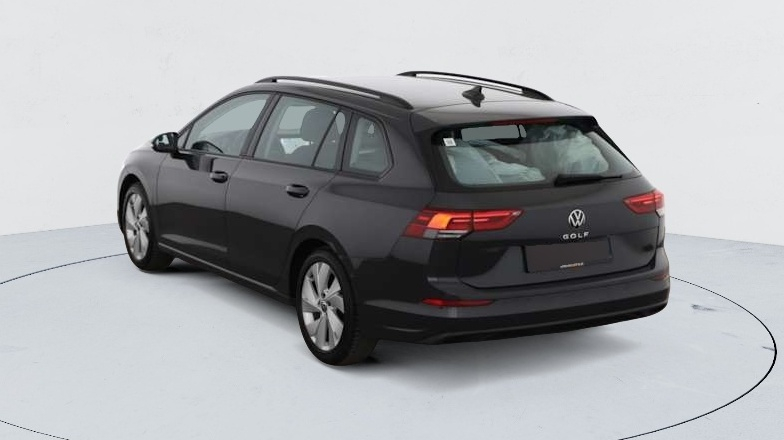 Volkswagen Golf — photo 5