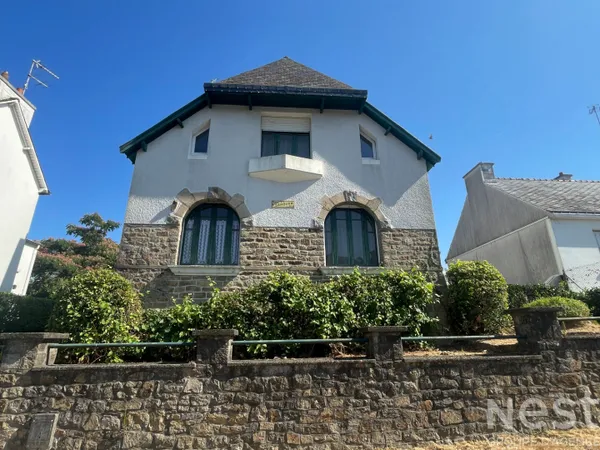 Maison des années 30 à rénover à Auray - 5 pièces, terrain 710 m²